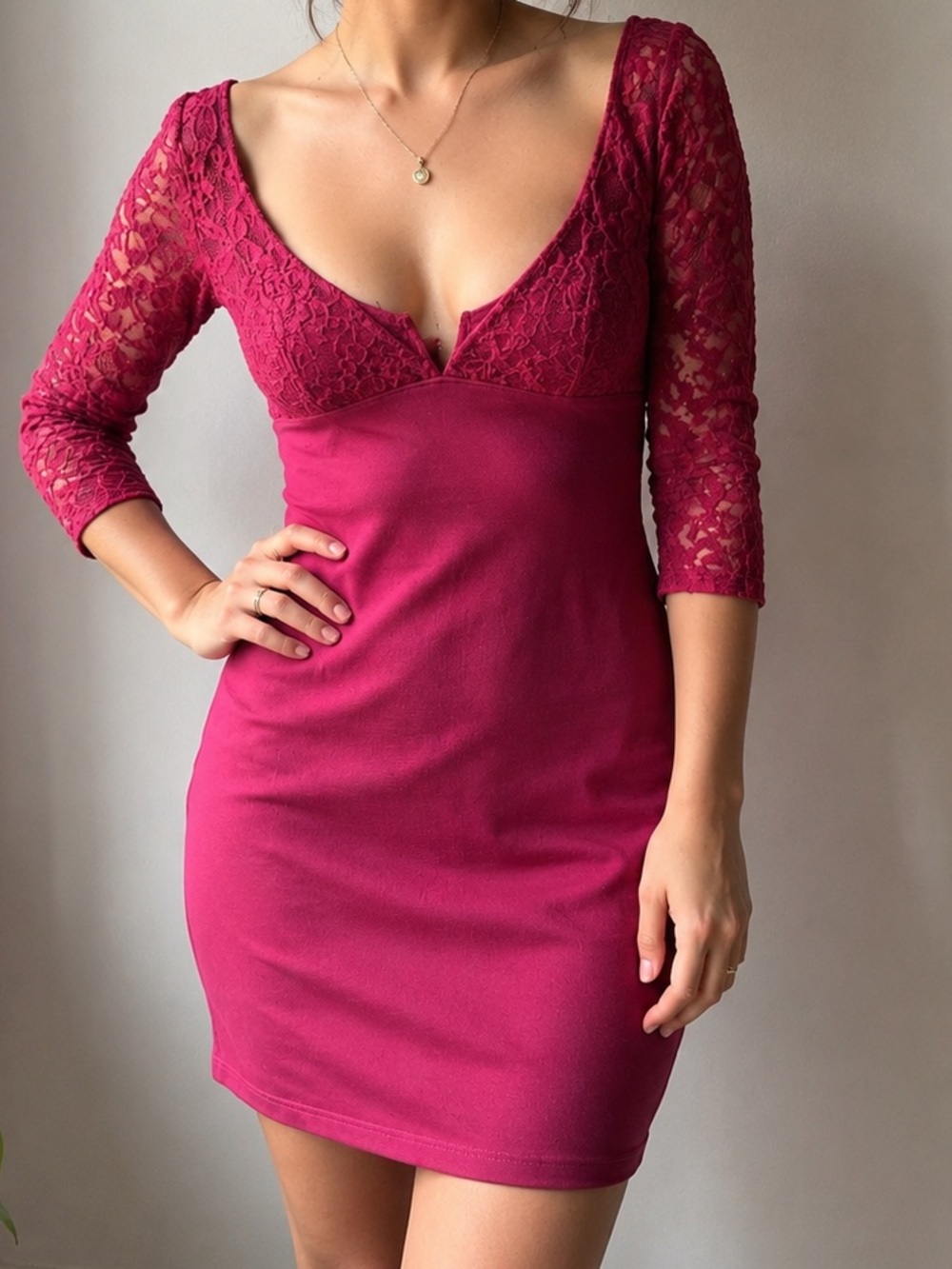 Burgundy Lace Sleeve Bodycon Mini Dress Size Small, Datenight Wine